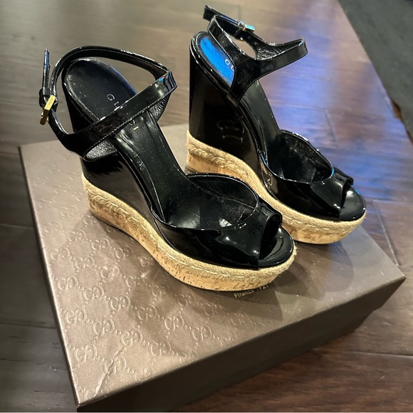 100% Authentic Gucci wedges (style: Hollie) - Picture 2 of 12